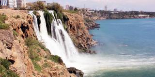 KARPUZKALDIRAN WATERFALL